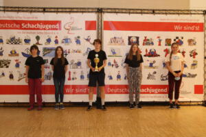 Siegerehrung_U14w_Mara_Sophia_Hannah_Siri_Darja